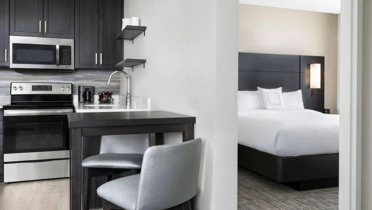 Residence Inn By Marriott New Haven 햄덴 외부 사진